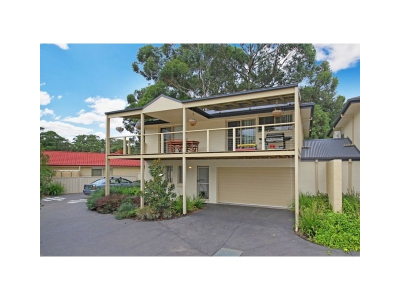 8/63 Leo Drive, Narrawallee NSW 2539