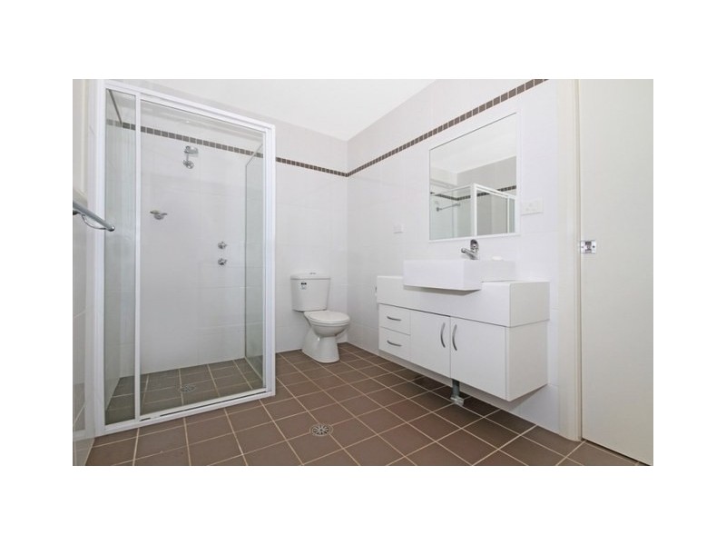8/63 Leo Drive, Narrawallee NSW 2539