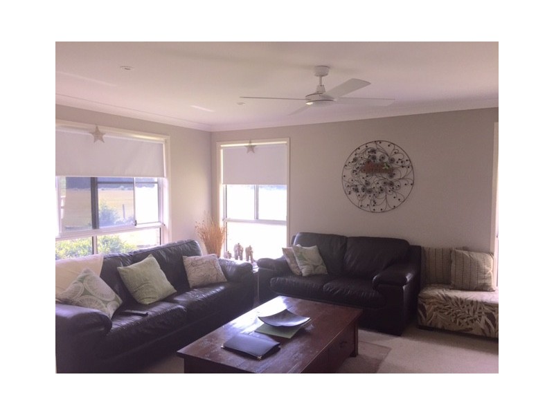 37 Aney Street, Lake Conjola NSW 2539