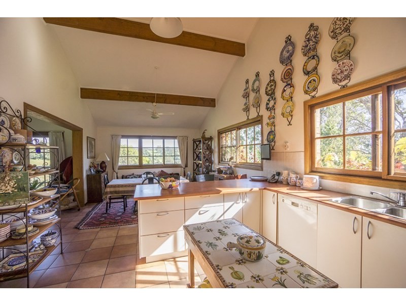 19 Lake Conjola Entrance Road, Yatte Yattah NSW 2539