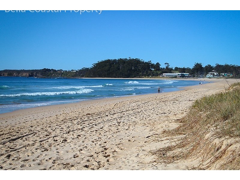 11 Clifford Close, Mollymook NSW 2539