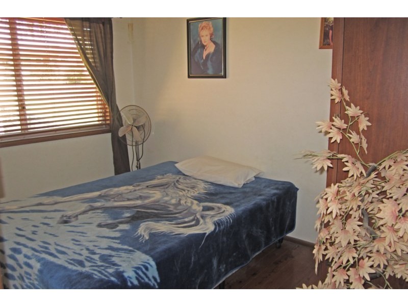 6 Aquarius Avenue, Narrawallee NSW 2539