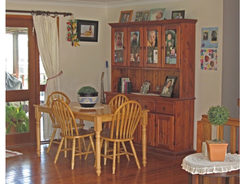 6 Aquarius Avenue, Narrawallee NSW 2539