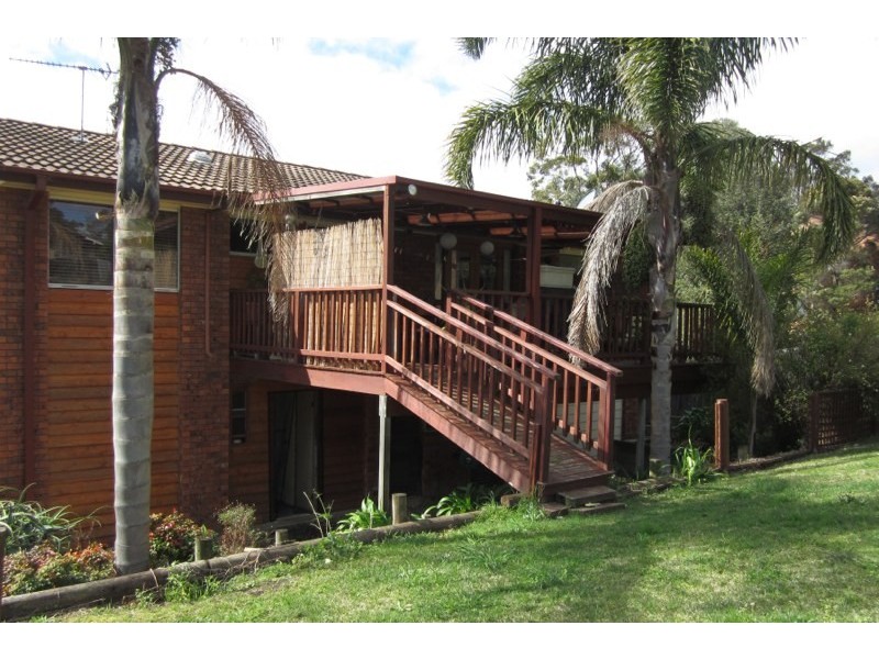 6 Aquarius Avenue, Narrawallee NSW 2539