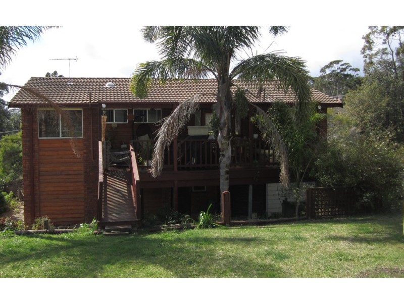 6 Aquarius Avenue, Narrawallee NSW 2539