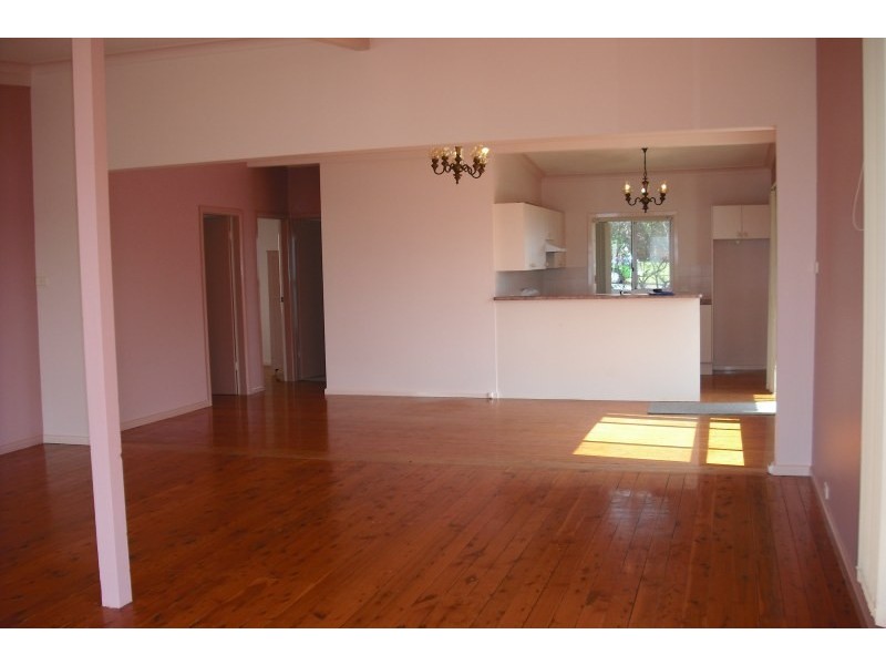 30 Donlan Road, Mollymook Beach NSW 2539