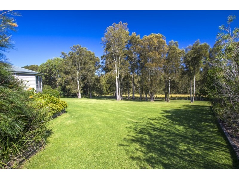 14 Sanderling Place, Bawley Point NSW 2539