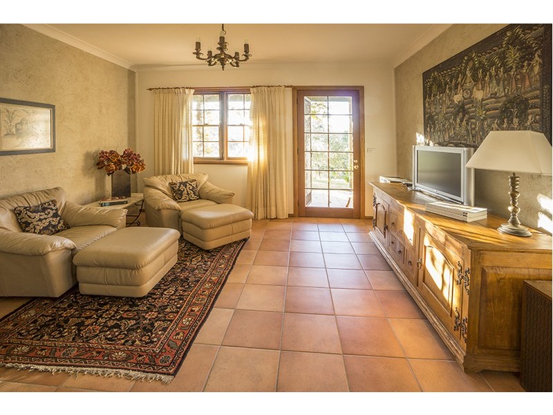 19 Lake Conjola Entrance Road, Yatte Yattah NSW 2539