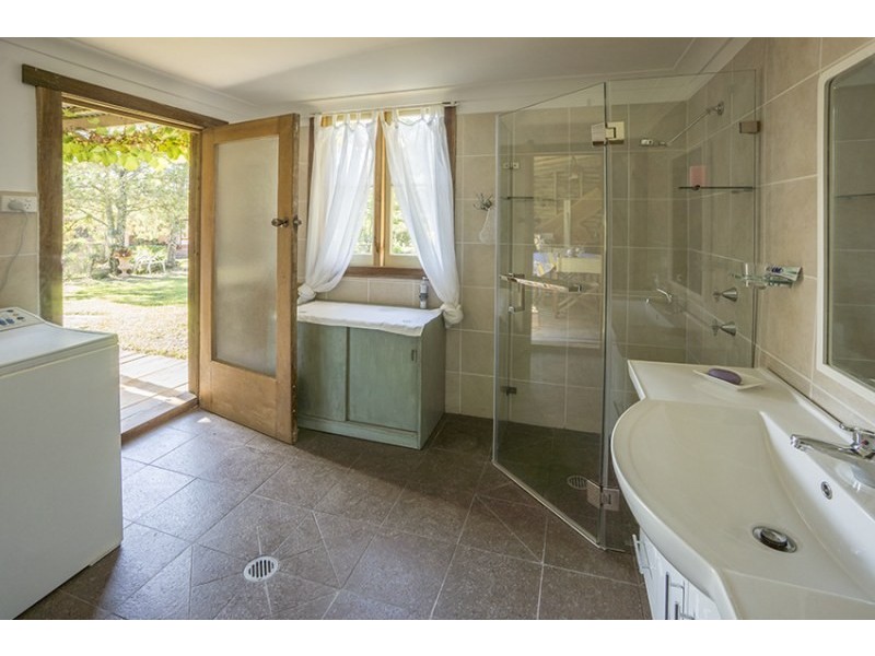 19 Lake Conjola Entrance Road, Yatte Yattah NSW 2539