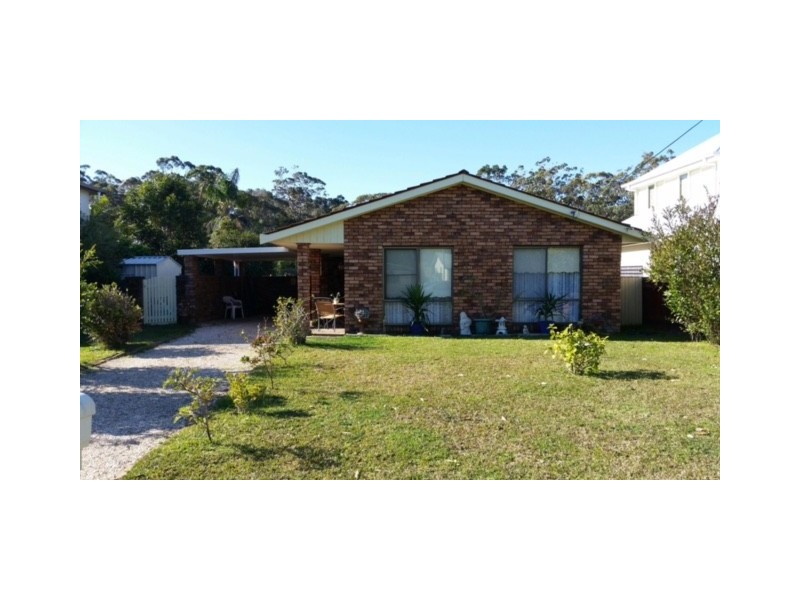11 Venus Avenue, Lake Tabourie NSW 2539