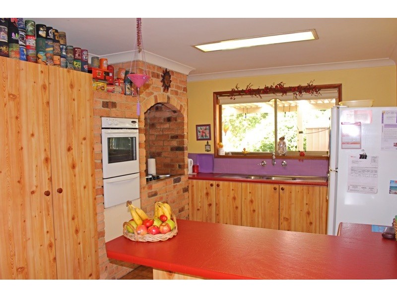 11 Venus Avenue, Lake Tabourie NSW 2539
