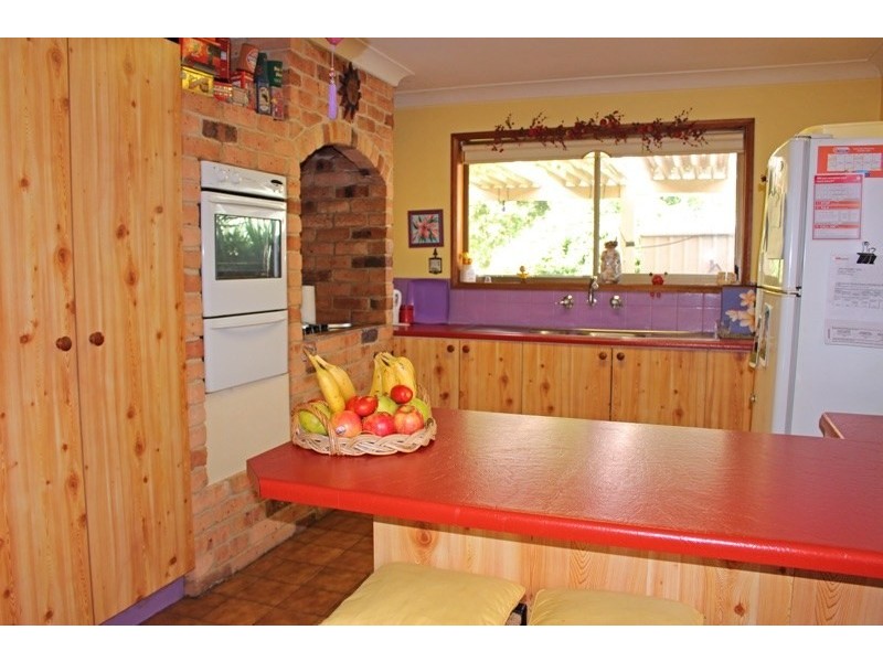11 Venus Avenue, Lake Tabourie NSW 2539