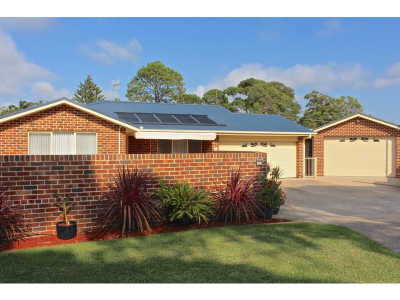 9 Lakewood Grove, Burrill Lake NSW 2539