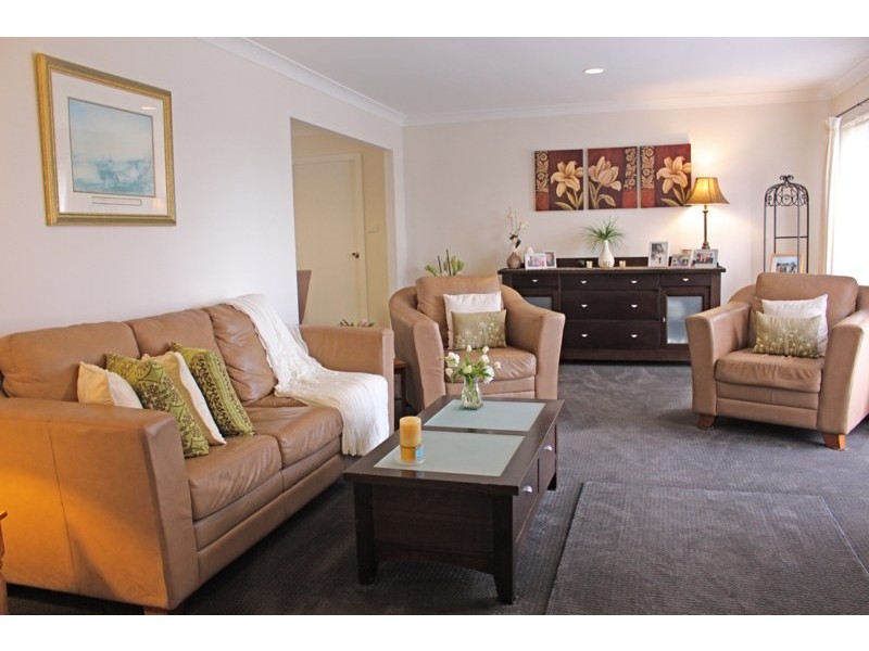 11 Gemini Way, Narrawallee NSW 2539