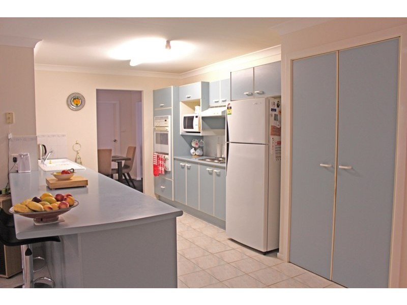 11 Gemini Way, Narrawallee NSW 2539