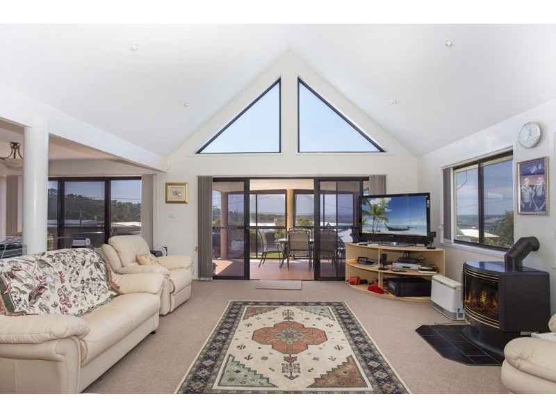 22 Harrington Crescent, Bawley Point NSW 2539