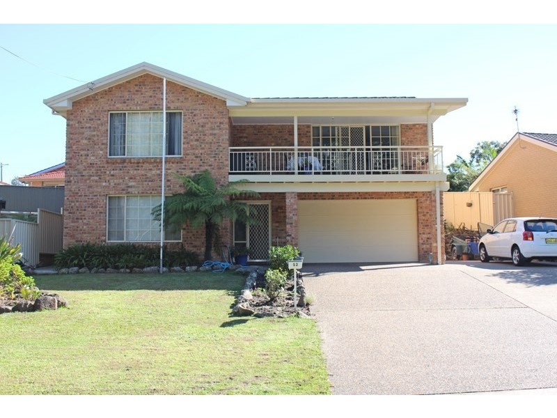 12 Leigh Crescent, Ulladulla NSW 2539