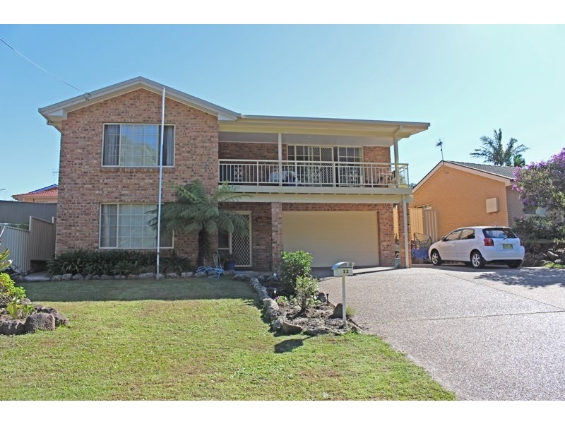 12 Leigh Crescent, Ulladulla NSW 2539