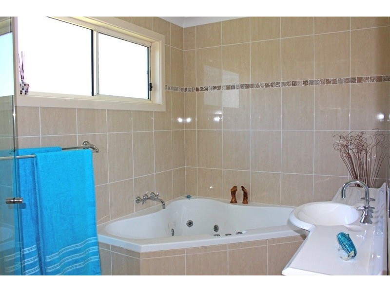 16 The Rampart, Manyana NSW 2539