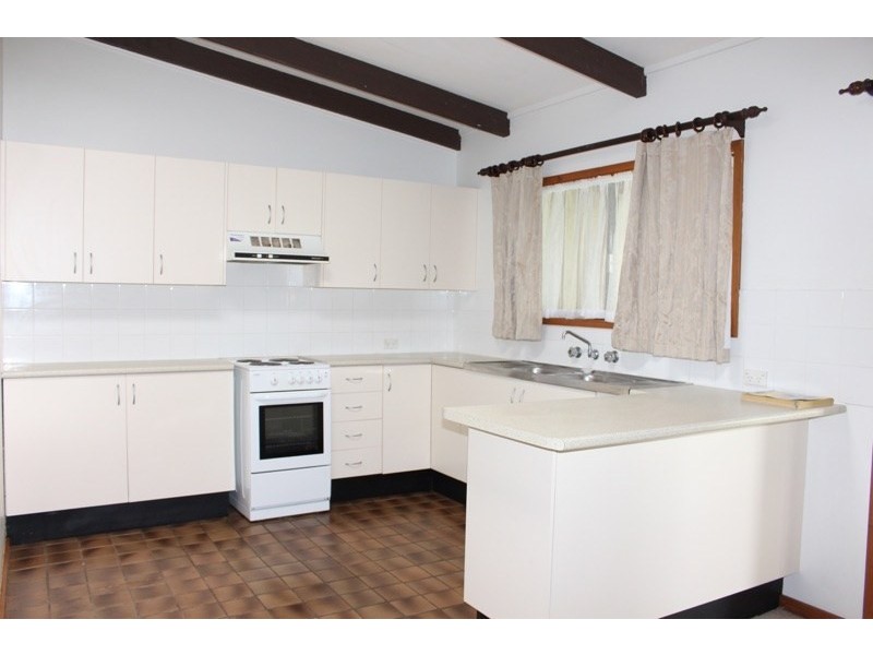 13 Bombora Crescent, Mollymook Beach NSW 2539