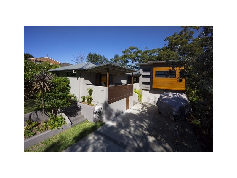 39 Anker Avenue, Mollymook Beach NSW 2539