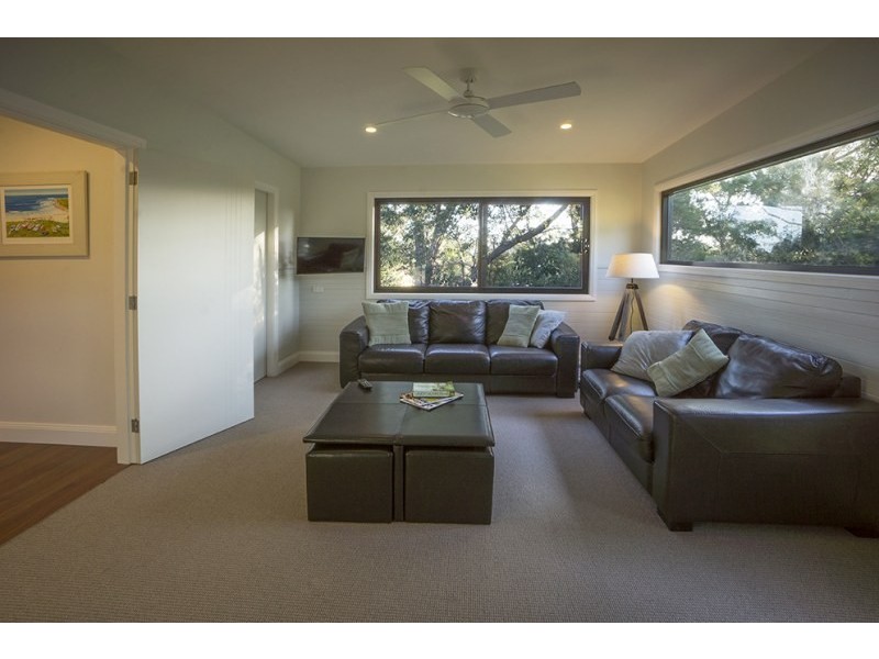 39 Anker Avenue, Mollymook Beach NSW 2539