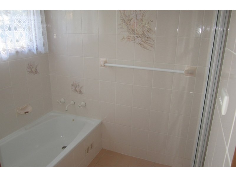 4 Aries Place, Narrawallee NSW 2539