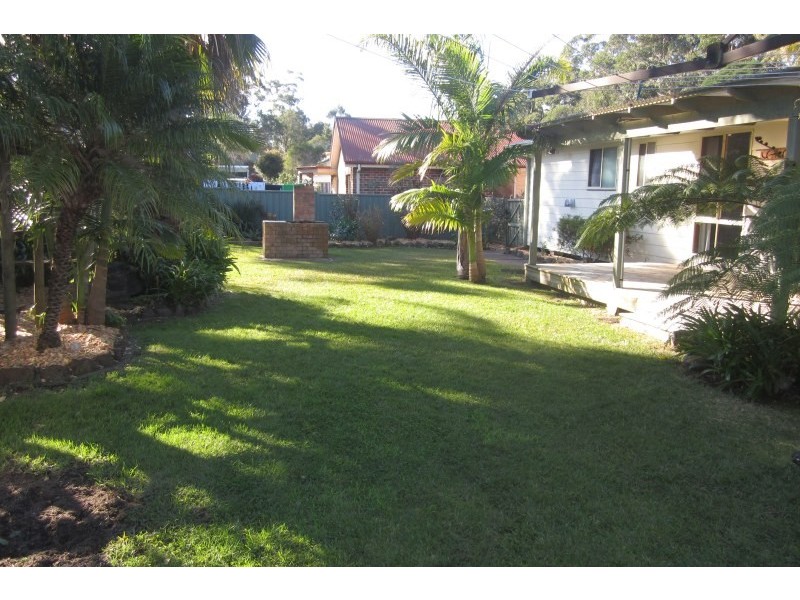 4 Aries Place, Narrawallee NSW 2539