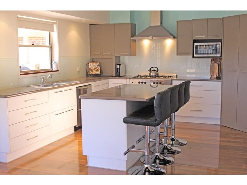 36 Maloneys Drive, Maloneys Beach NSW 2536