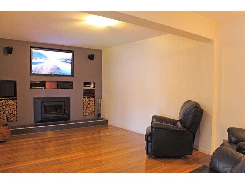 36 Maloneys Drive, Maloneys Beach NSW 2536