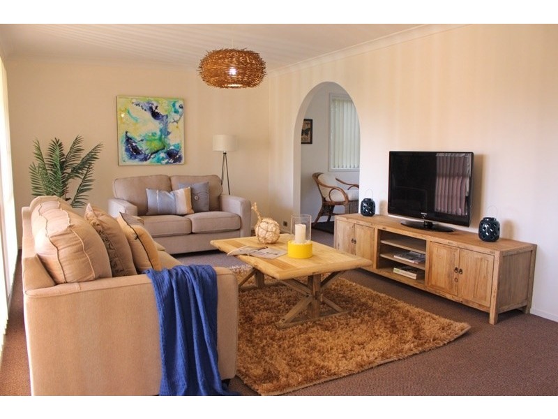 30 Jones Avenue, Mollymook NSW 2539