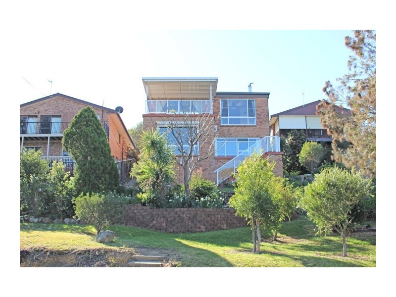 27 Canberra Crescent, Burrill Lake NSW 2539