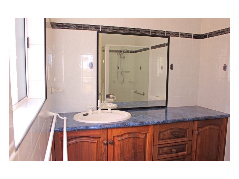 27 Canberra Crescent, Burrill Lake NSW 2539