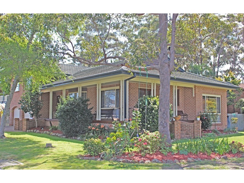 17 Portland Way, Lake Tabourie NSW 2539