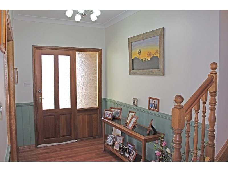 17 Portland Way, Lake Tabourie NSW 2539