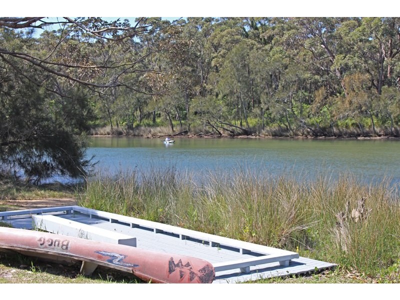 17 Portland Way, Lake Tabourie NSW 2539