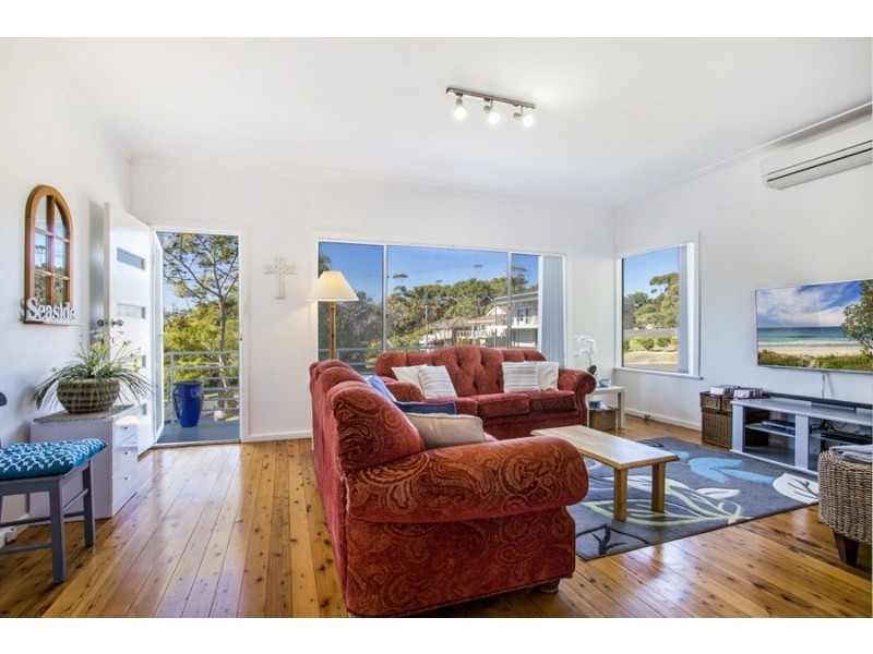 11 Ingold Avenue, Mollymook NSW 2539