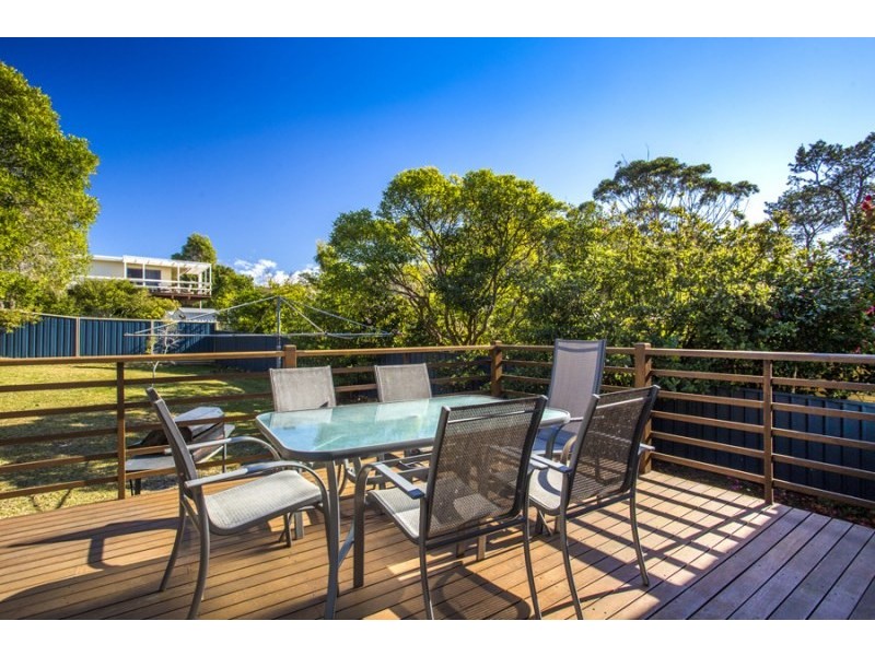 11 Ingold Avenue, Mollymook NSW 2539