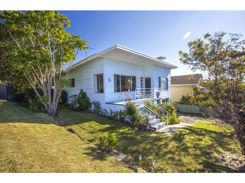 11 Ingold Avenue, Mollymook NSW 2539