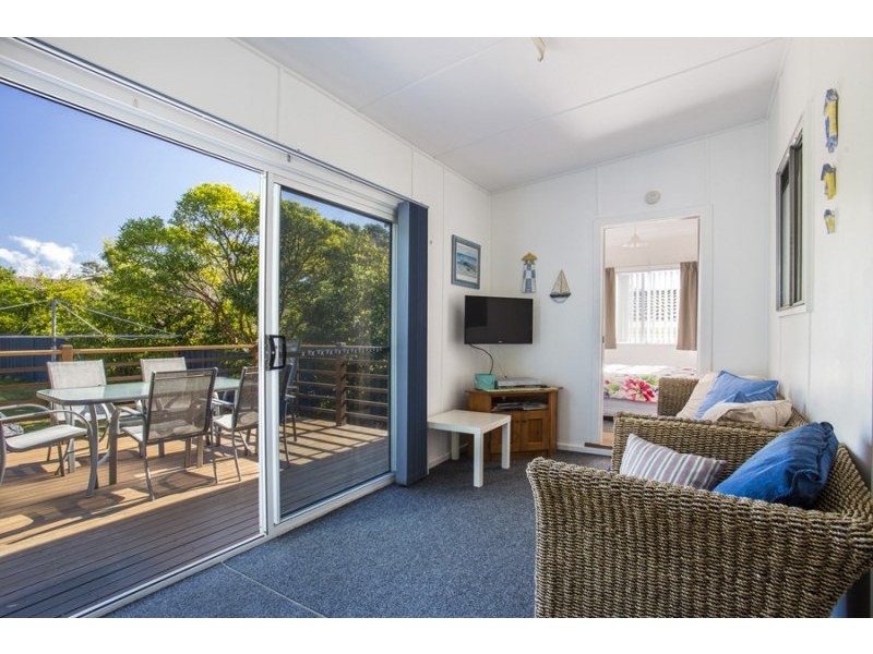 11 Ingold Avenue, Mollymook NSW 2539