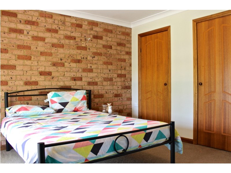 8 Garrad Way, Lake Conjola NSW 2539