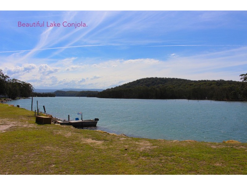 8 Garrad Way, Lake Conjola NSW 2539