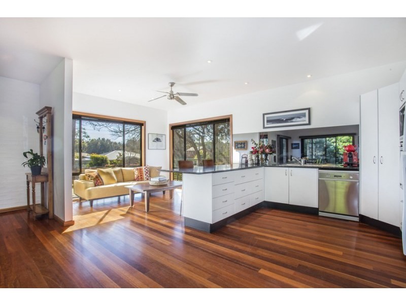 2 Rosemary Avenue, Bawley Point NSW 2539
