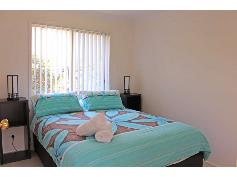 9 Jones Avenue, Mollymook Beach NSW 2539