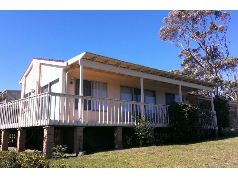 9 Jones Avenue, Mollymook Beach NSW 2539