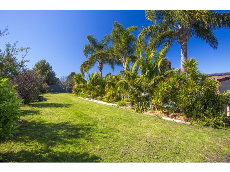 8 Price Parkway, Milton NSW 2538