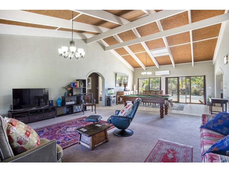 8 Price Parkway, Milton NSW 2538