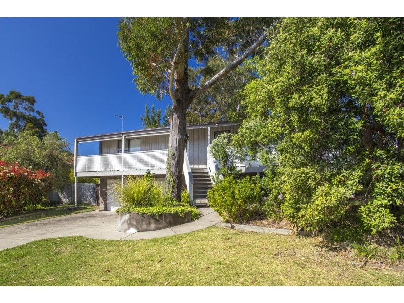 4 Mudges Avenue, Narrawallee NSW 2539