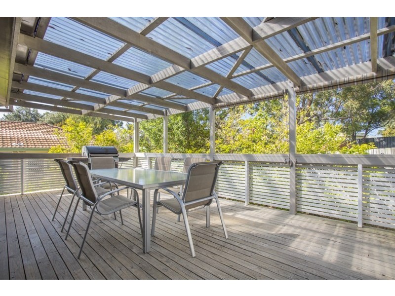 4 Mudges Avenue, Narrawallee NSW 2539