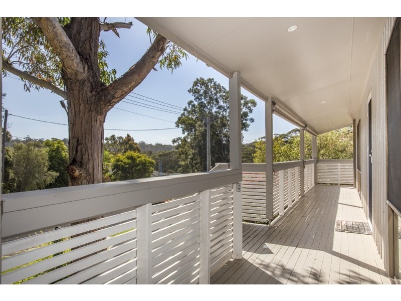 4 Mudges Avenue, Narrawallee NSW 2539